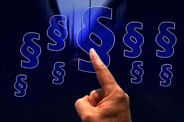 lawyer-attorney-law-judge-640x480-33657941.jpeg