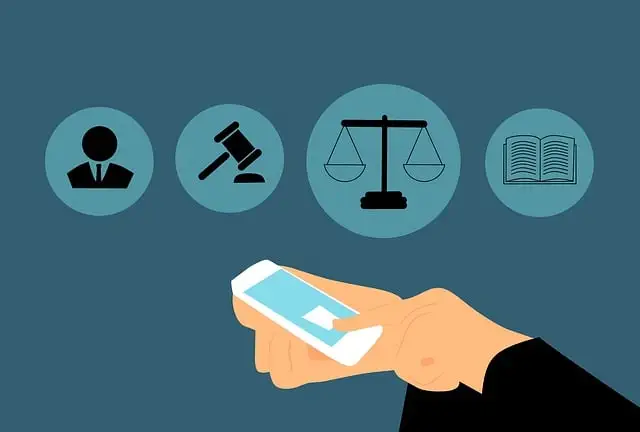 lawyer-attorney-law-judge-640x480-43071685.jpeg