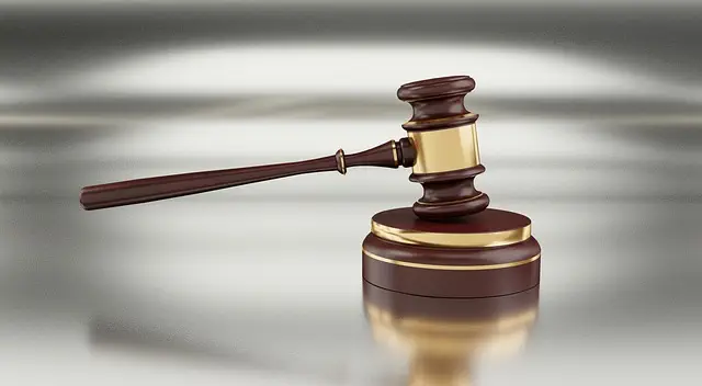 lawyer-attorney-law-judge-640x480-85789739.jpeg